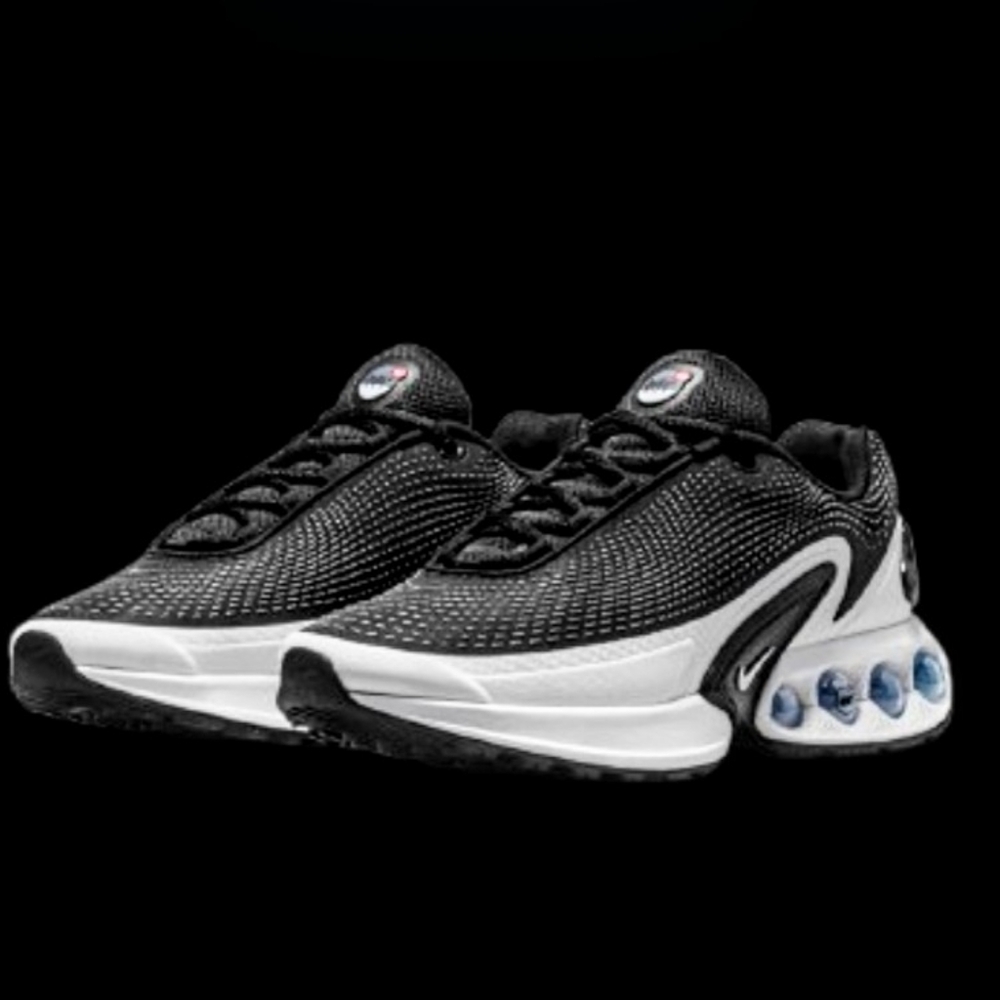 Nike Air Max DN Running Mens Size 8.5 Black White Cool Grey